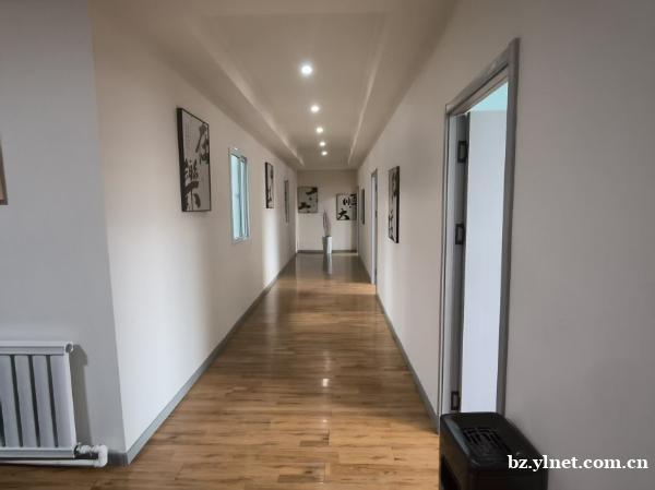 优享 西环路临街营业中棋牌室对外转让  512132